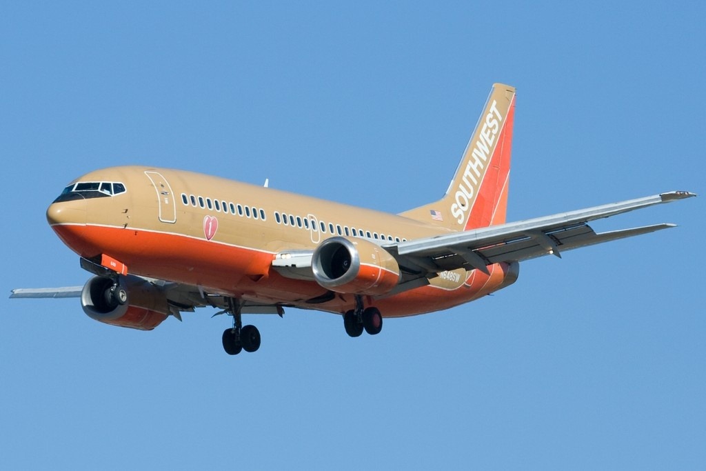 波音737-300