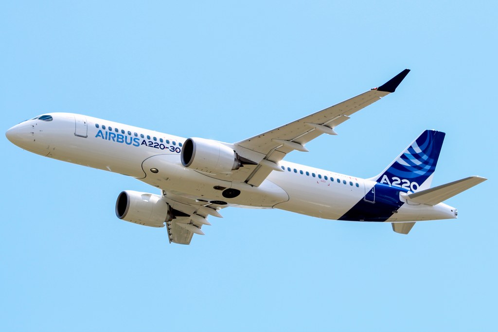 空客A220